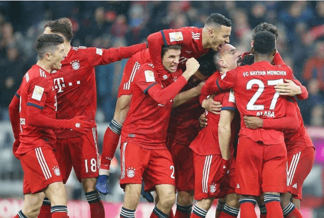  莱比锡红牛进攻火力全开，四球大胜奥格斯堡