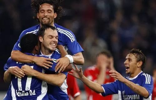  AC米兰主场奏凯，红黑将士展现王者风范