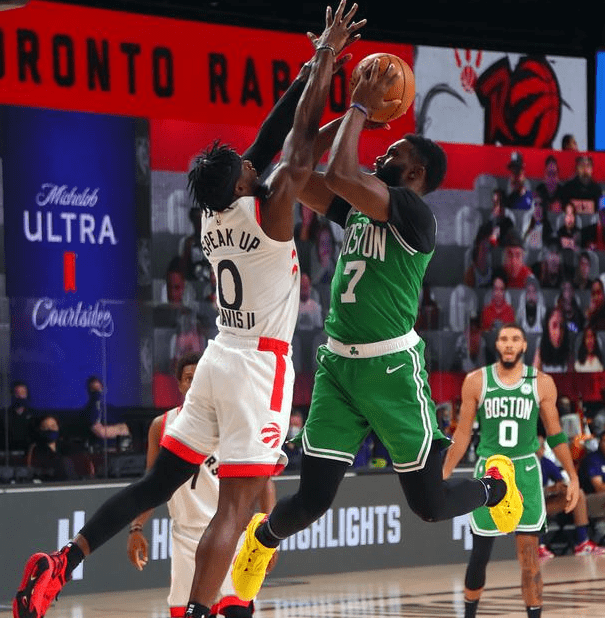  杰伦布朗砍下40分，绿军轻取猛龙巩固东部第一